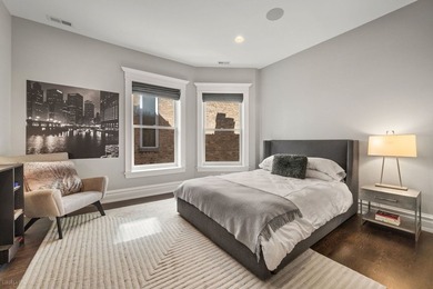Nestled in leafy East Lakeview is this iconic 5 BR/4.1 BA - photo 37