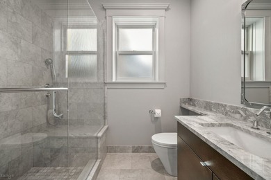 Nestled in leafy East Lakeview is this iconic 5 BR/4.1 BA - photo 38