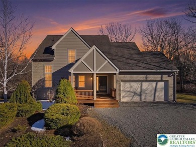 Emerald Lakes Home For Sale in Tobyhanna Twp Pennsylvania