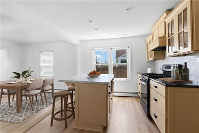 Welcome to your own seaside escape! Perfectly positioned across - photo 14
