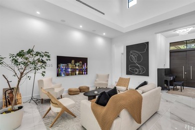 Sophisticated, modern 2019 built Coral Gables residence offering - photo 15