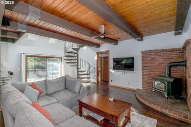Private, gated home on 5+ acres with a year-round creek and - photo 17