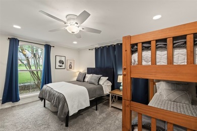 Enjoy the relaxed lake lifestyle in the sought-after community - photo 18