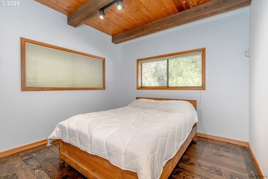 Private, gated home on 5+ acres with a year-round creek and - photo 18