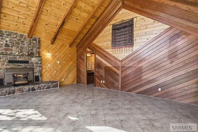Welcome to your dream lakefront retreat on Williams Lake in the - photo 26