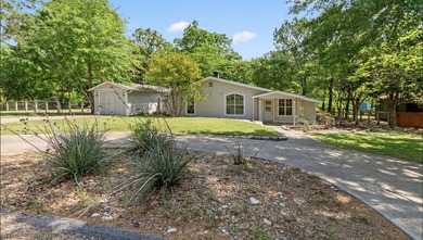 Enjoy the relaxed lake lifestyle in the sought-after community - photo 34