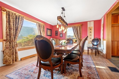 Great opportunity to own a heritage home in Summerland. This - photo 7