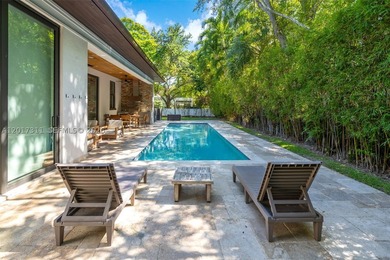 Sophisticated, modern 2019 built Coral Gables residence offering - photo 37