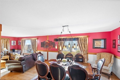 Great opportunity to own a heritage home in Summerland. This - photo 8