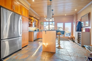 Great opportunity to own a heritage home in Summerland. This - photo 9