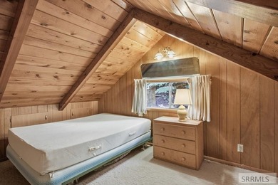 Welcome to your dream lakefront retreat on Williams Lake in the - photo 39