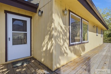 Welcome to your dream lakefront retreat on Williams Lake in the - photo 48