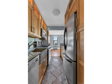 Welcome home to this stunning 2-bedroom, 2-full-bath residence - photo 2