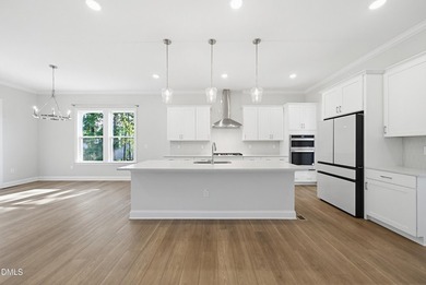 Experience elevated living in one of Hasentree's most private - photo 7