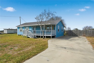 Salt Lake Home For Sale in Rockport Texas