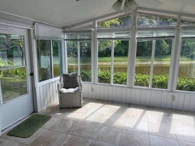Spacious, 3 bedroom, 2 bath home that has been well maintained - photo 11