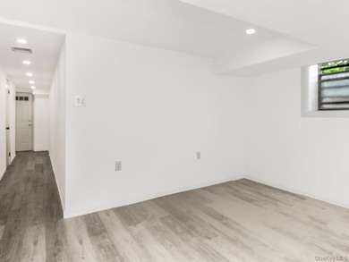 Immaculate Newly Renovated Brick semi attached 1 Family Home - photo 23