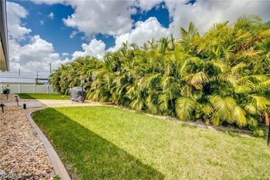 Impeccably Maintained & Move-In Ready Versatile 3-Bed + Den Home - photo 50