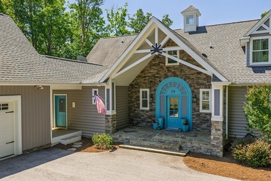 Beautiful custom-built lake retreat situated on a private 1.18 - photo 8
