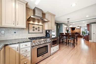 Nestled in the heart of sought-after South Sayville, this - photo 15