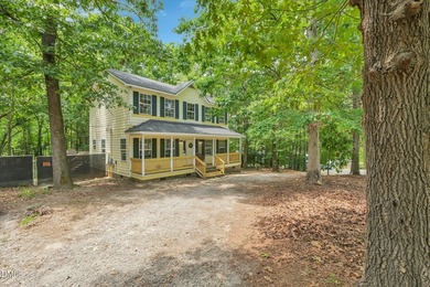 (private lake, pond, coastal) Home For Sale in Fuquay Varina North Carolina
