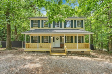 Welcome home to this beautiful 4-bedroom, 3-bath residence - photo 2