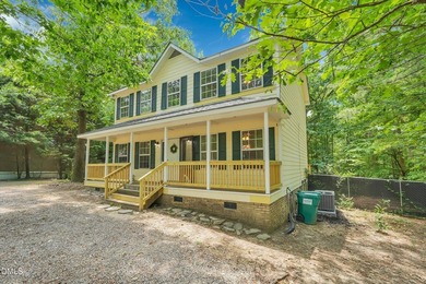 Welcome home to this beautiful 4-bedroom, 3-bath residence - photo 3