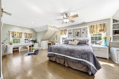 Nestled in the heart of sought-after South Sayville, this - photo 29