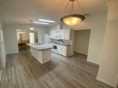 Beautiful Mobile Home for Sale in Lake Wales, Florida - 55+ - photo 2