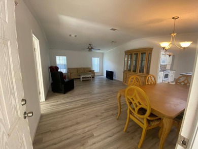 Beautiful Mobile Home for Sale in Lake Wales, Florida - 55+ - photo 5