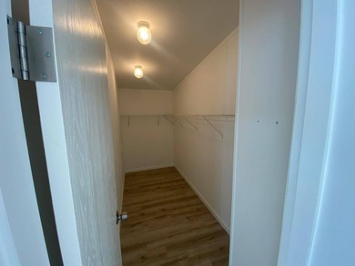 Beautiful Mobile Home for Sale in Lake Wales, Florida - 55+ - photo 10