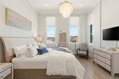 GLEN COVE -This bright two-bedroom, two-bathroom home features - photo 15