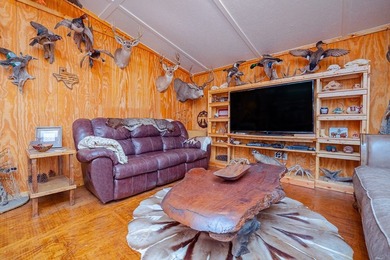 Discover enchantment & serenity on this exquisite property - photo 35