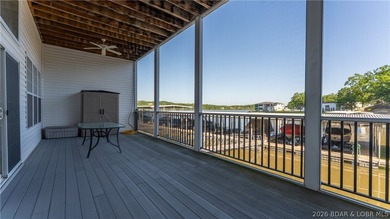 Come home to this inviting, welcoming villa at The Palms in Lake - photo 38