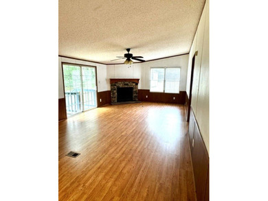 Escape to peaceful country living at Clarksville in this - photo 10