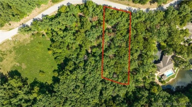 Lake Lot Sale Pending in Porto Cima, Missouri