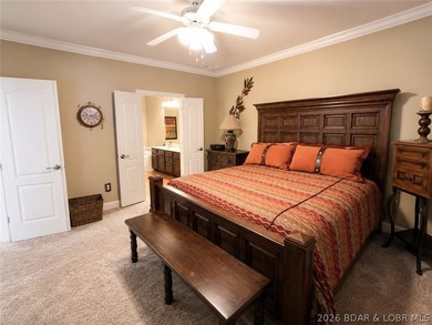 Gorgeous Walk-In Level Condominium with Elevator Access at the - photo 14