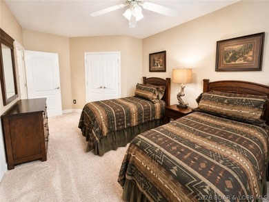 Gorgeous Walk-In Level Condominium with Elevator Access at the - photo 18