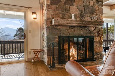 Ideally situated along the Sugar Mountain Ski Resort shuttle - photo 18