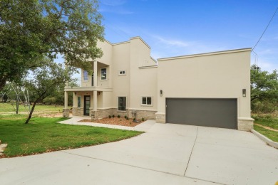 Lake Home For Sale in Horseshoe Bay, Texas