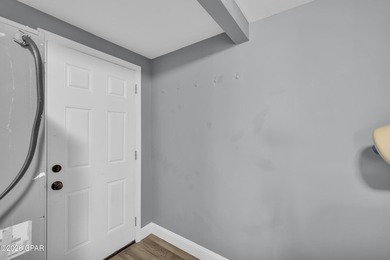 MOVE-IN READY | ESTABLISHED NEIGHBORHOOD | NO HOA Panama City - photo 22