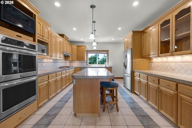 This incredible residence sits on an extremely private 1.67 acre - photo 10