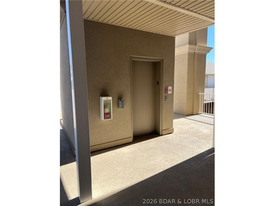 Gorgeous Walk-In Level Condominium with Elevator Access at the - photo 39