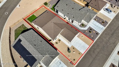 Welcome to this lightly lived-in 3-bedroom + den, 2-bath