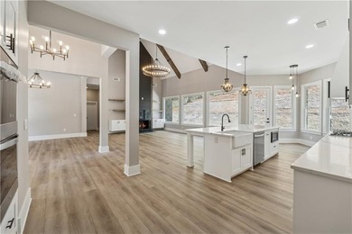 One of a kind - brand-new Custom-built with full 4 side masonry - photo 10
