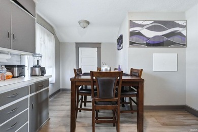 *Great investment opportunity with this well-maintained duplex - photo 15