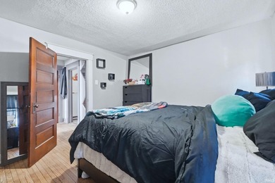 *Great investment opportunity with this well-maintained duplex - photo 18