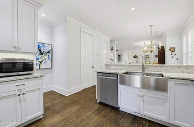 Welcome to 10 Hayek Street, where classic Lowcountry - photo 21