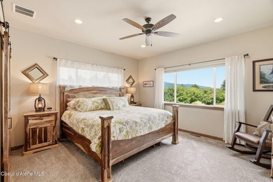 North Idaho living at its finest in this sought- after Fairways - photo 21