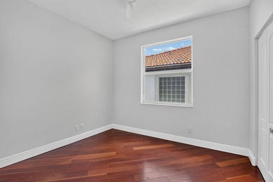 This spacious true 5-bedroom, 3-bathroom home in a gated West - photo 23